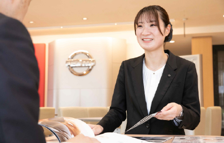 新入社員 Car Life Adviser