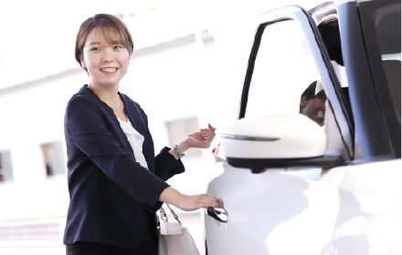先輩社員 Car Life Adviser